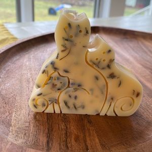 Cat family candle